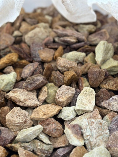 Златолит персиковый декоративная каменная крошка купить в Ульяновске