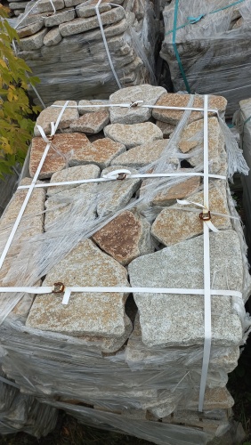 Плитняк галтованный гранитный для ландшафтного дизайна купить в Ульяновске