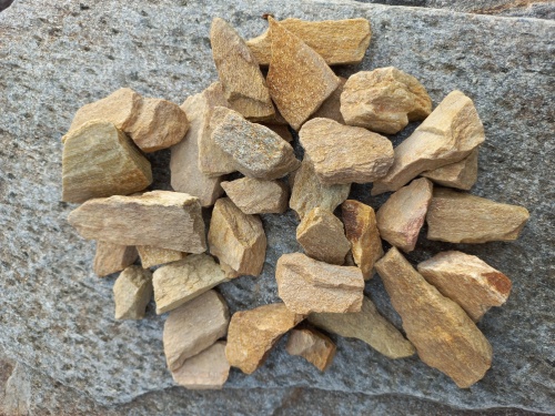 Златолит жёлтый декоративная каменная крошка купить в Ульяновске